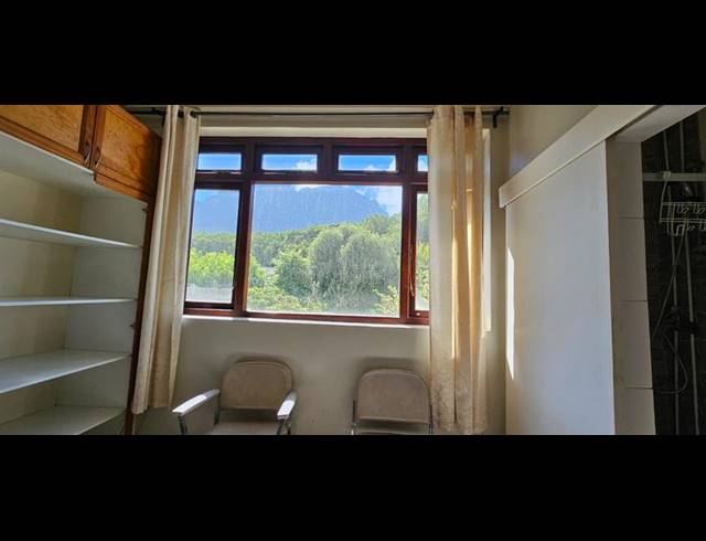 1 BEDROOM PROPERTY TO RENT IN NEWLANDS